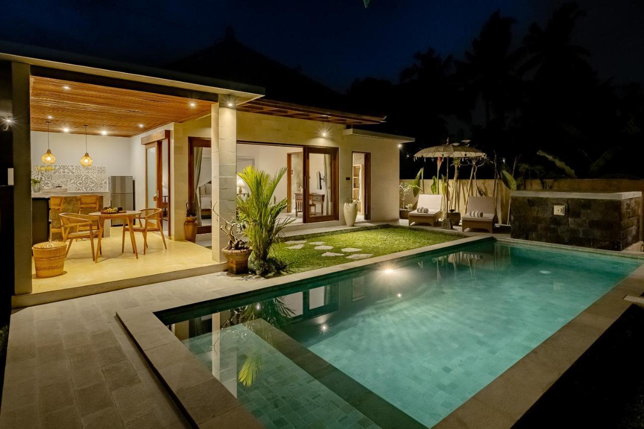 Suarga Loka Ubud Villa Экстерьер фото
