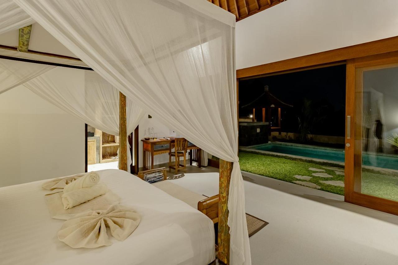 Suarga Loka Ubud Villa Экстерьер фото